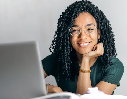 Photo of student on laptop