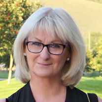 Linda Singer